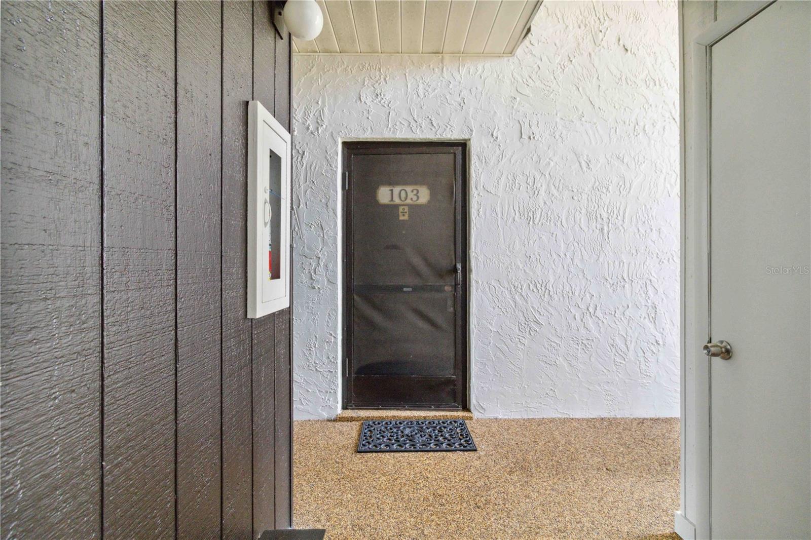 3269 BENEVA ROAD 103