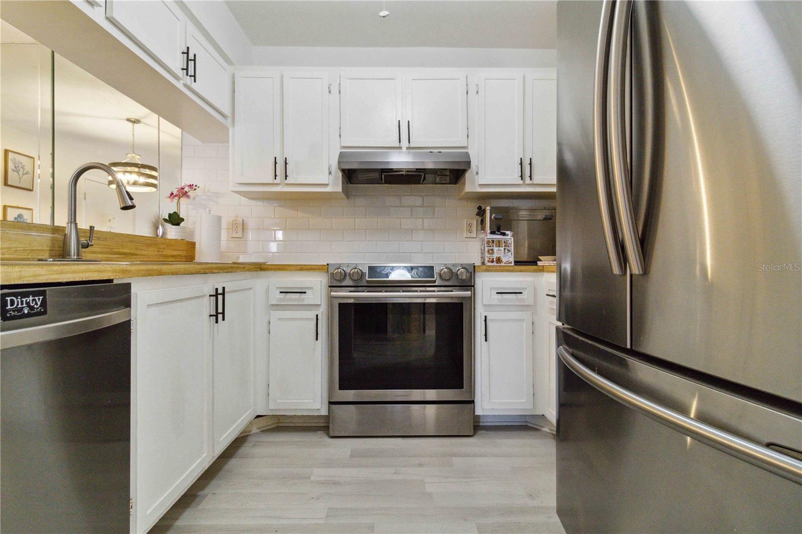 VILLAGE BROOKE SEC 3 - Residential