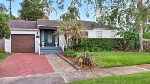 Photo of 1809 Florinda Drive, Orlando, FL 32804 (MLS # L4961346)