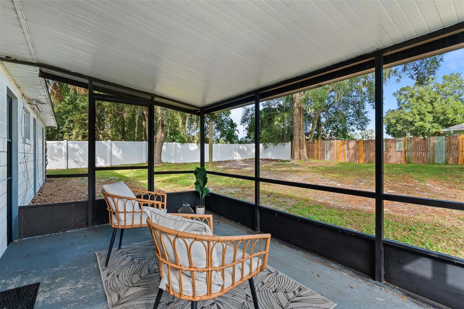 DELTONA LAKES UN 27 - Residential