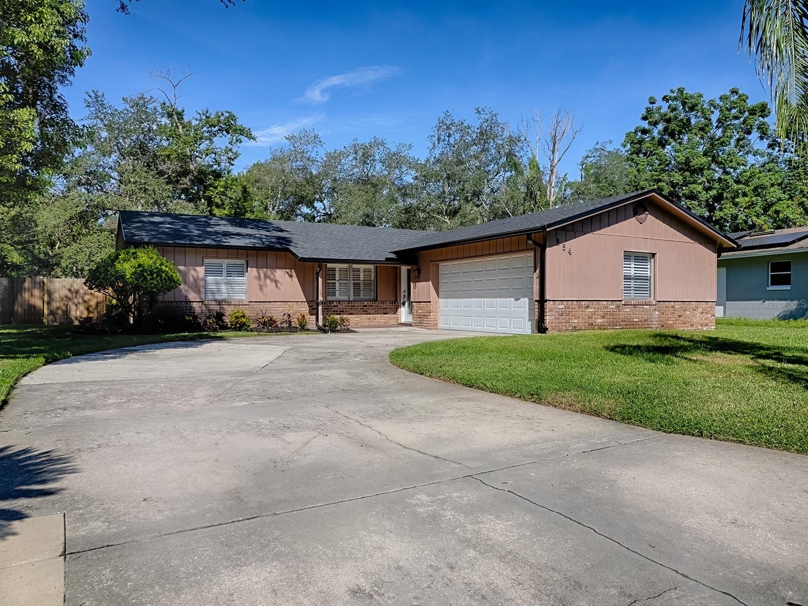 154 ESSEX DRIVE
