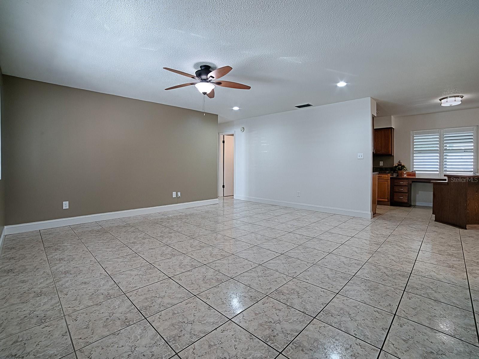 154 ESSEX DRIVE
