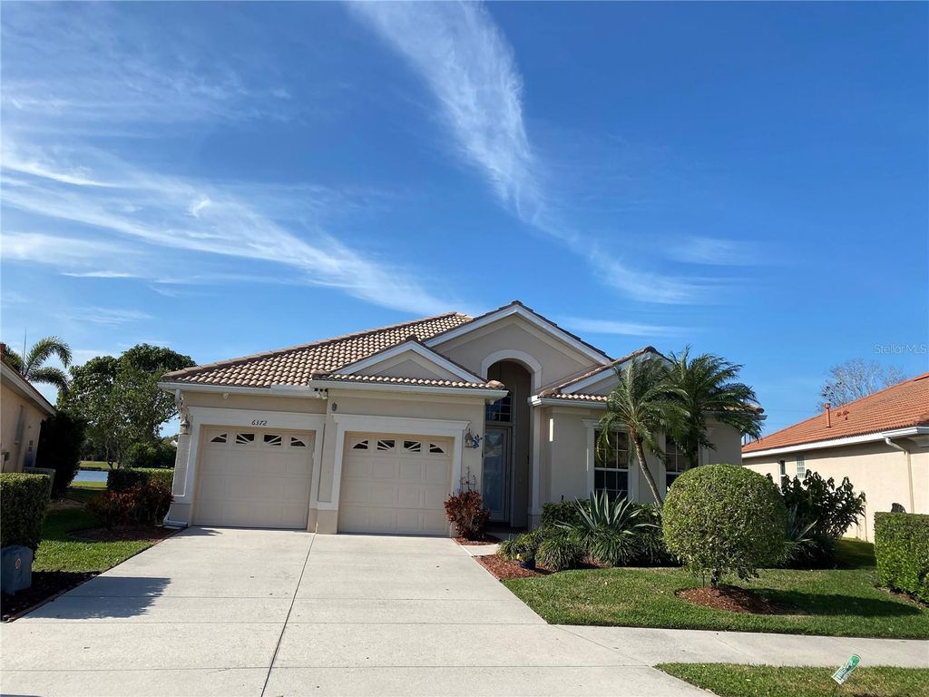 Photo of 6372 Rookery Circle, Bradenton, FL 34203 (MLS # A4562416)