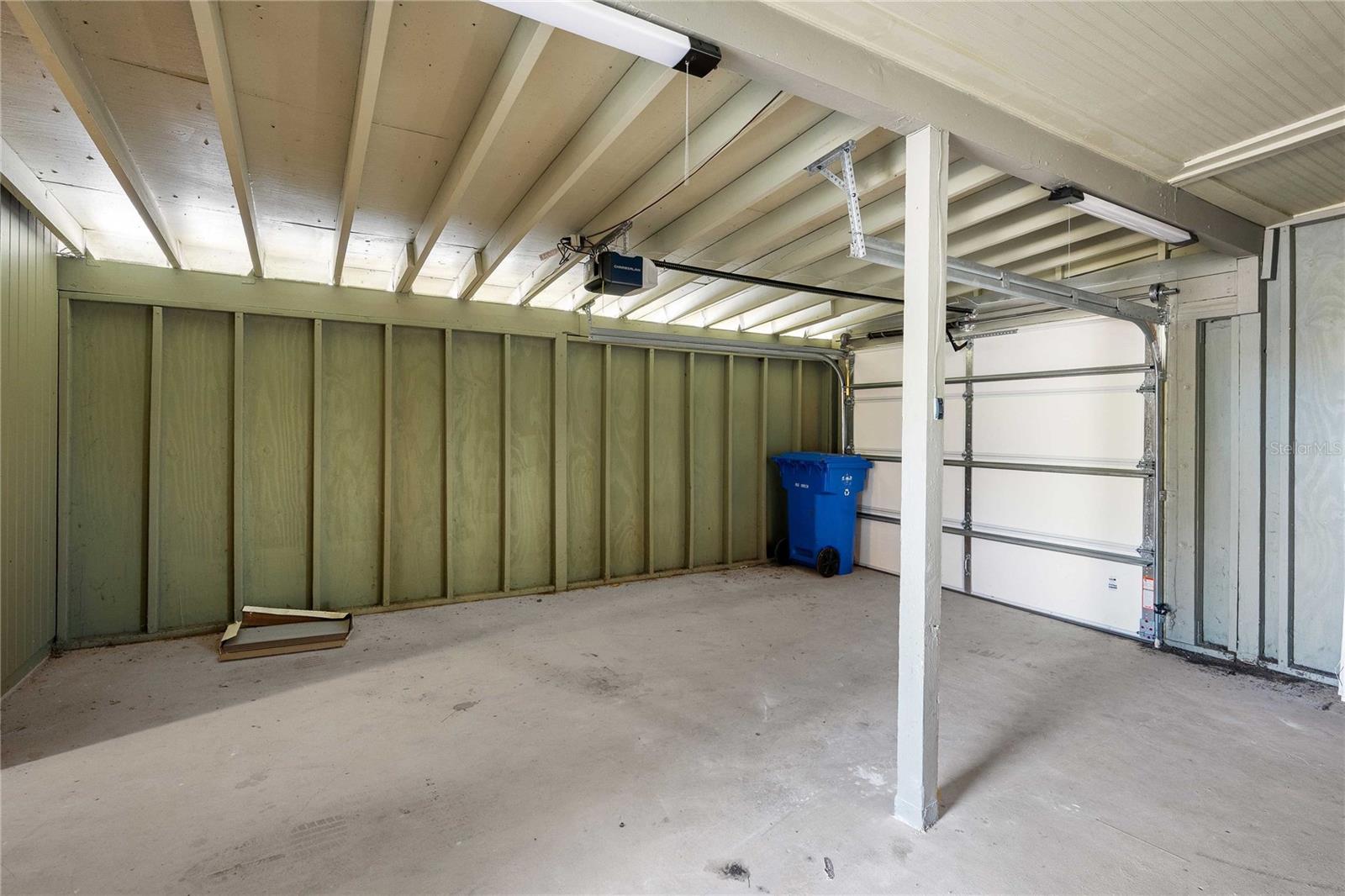 PLANTATION ESTATES - Residential