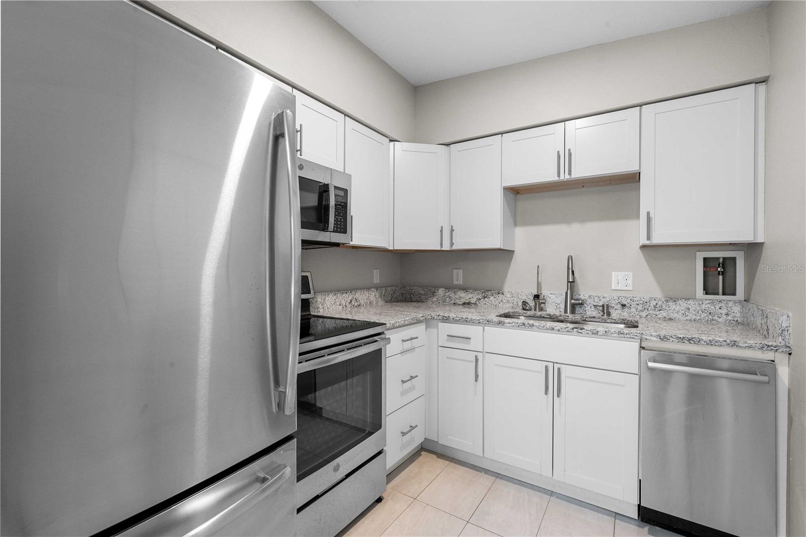 PLANTATION ESTATES - Residential