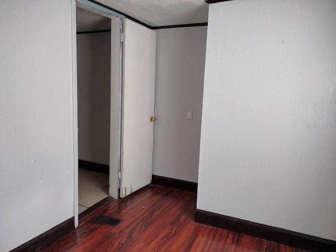 ST JOHNS PARK SUB - Residential