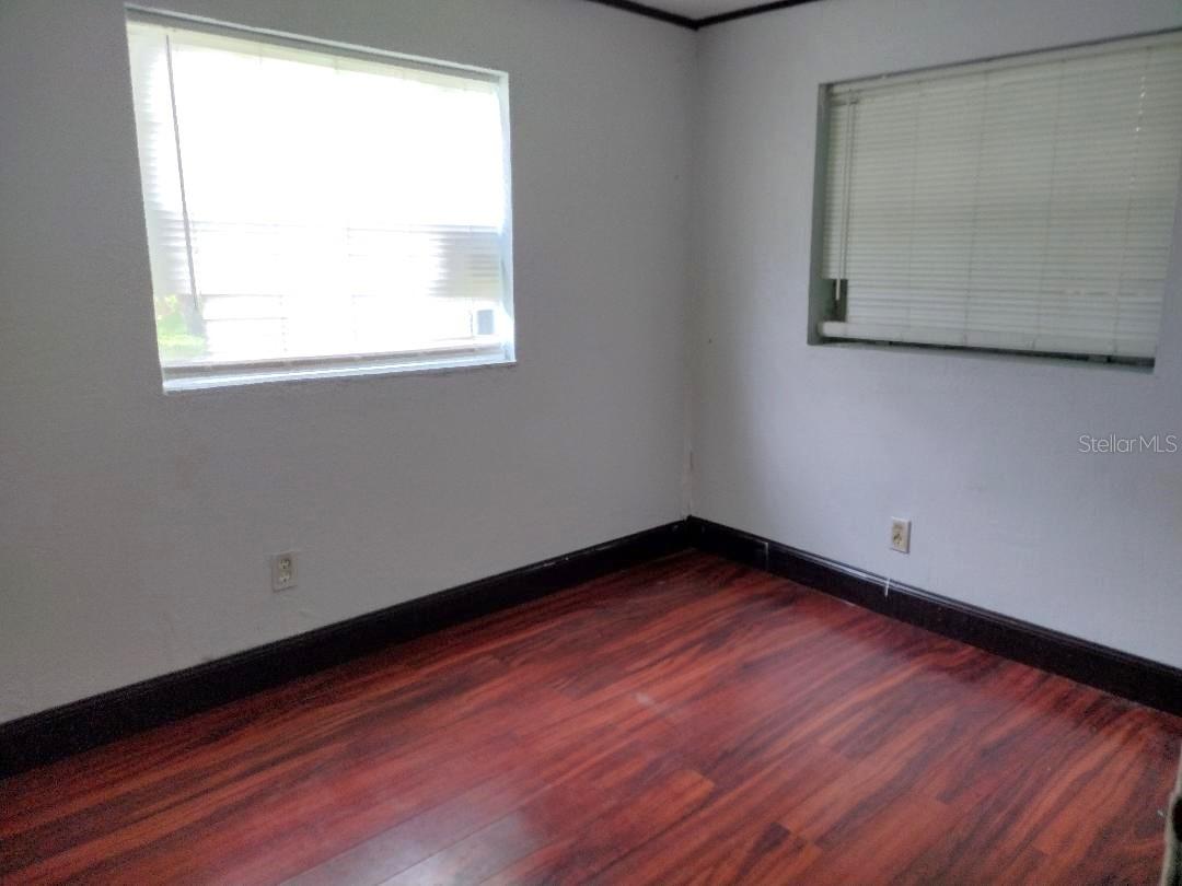 ST JOHNS PARK SUB - Residential