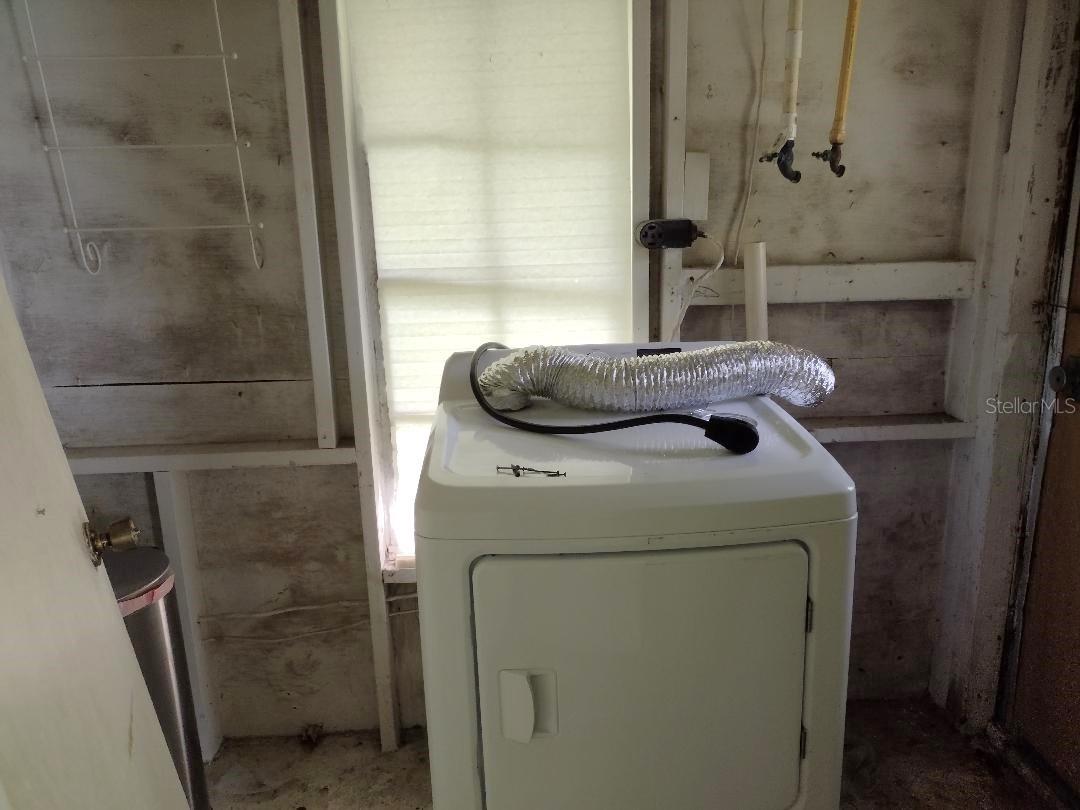 ST JOHNS PARK SUB - Residential