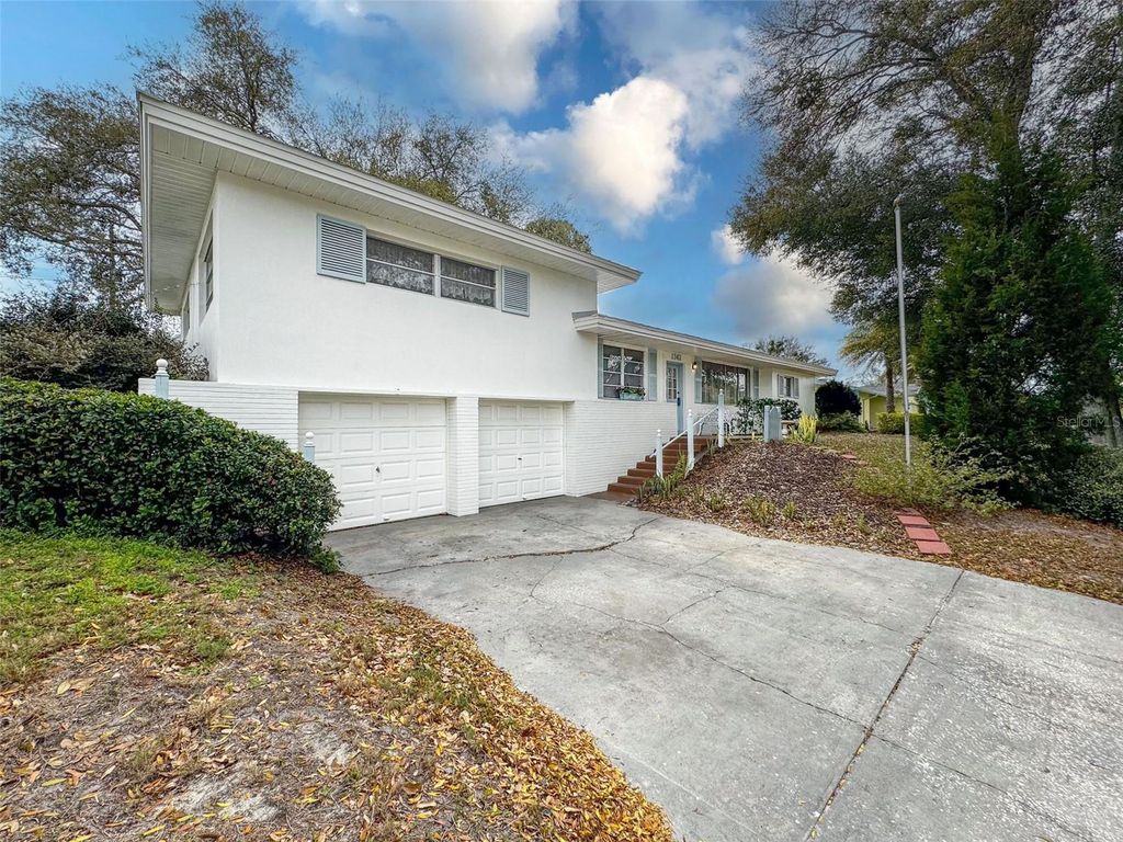 Photo of 1141 Palm Boulevard, Dunedin, FL 34698 (MLS # T3479622)