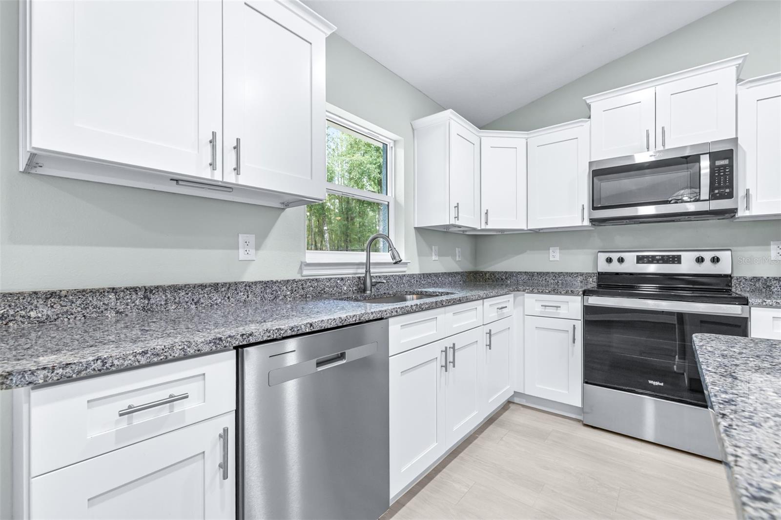 CITRUS SPGS UNIT 05 - Residential