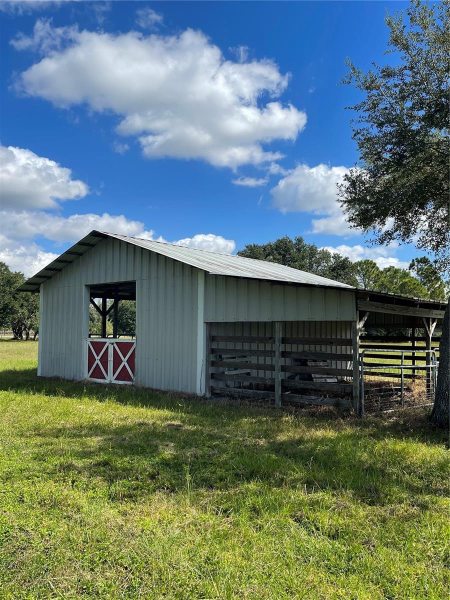 NOT IN SUBDIVISION - Residential Lease