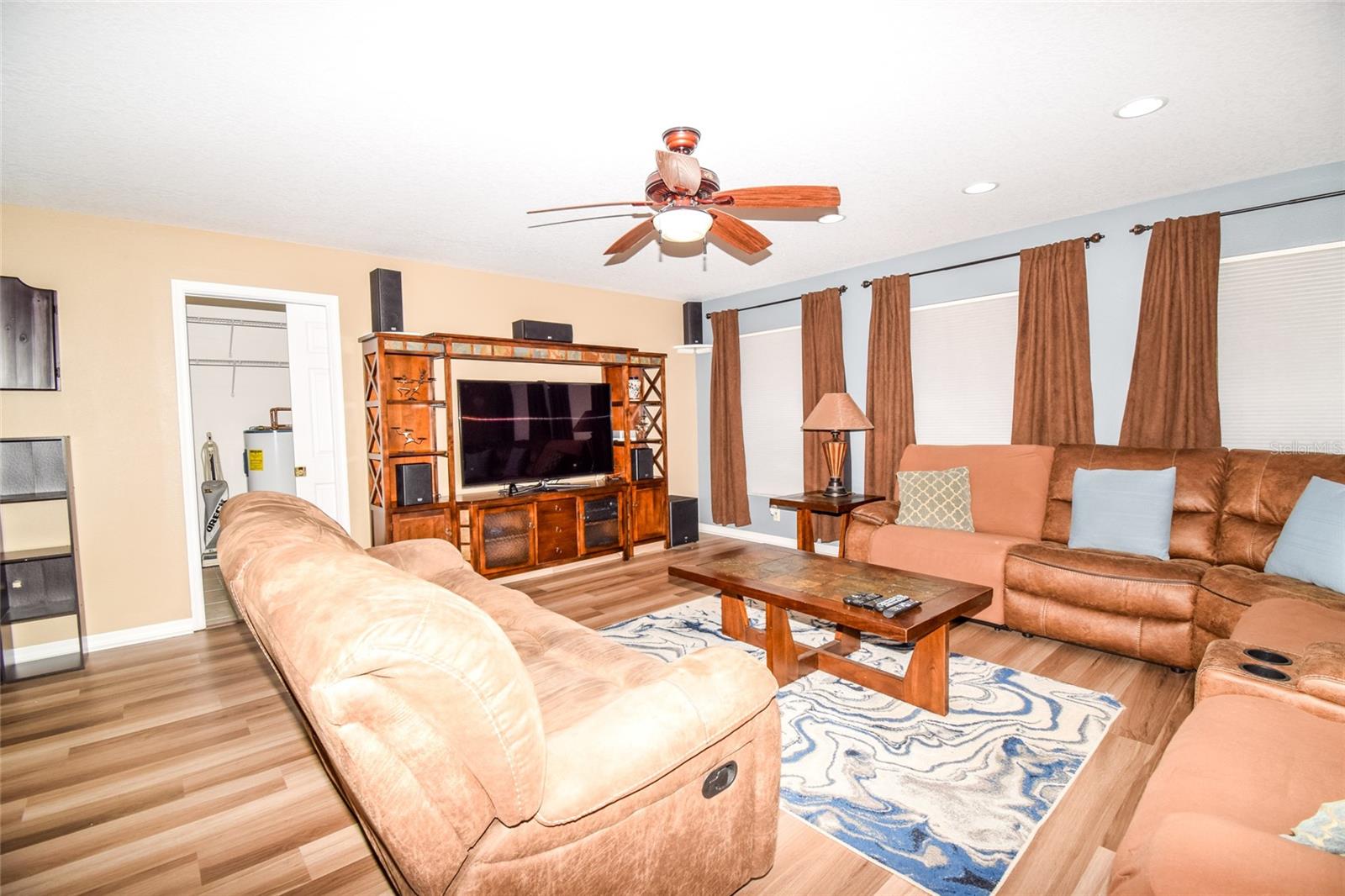 NOT IN SUBDIVISION - Residential Lease