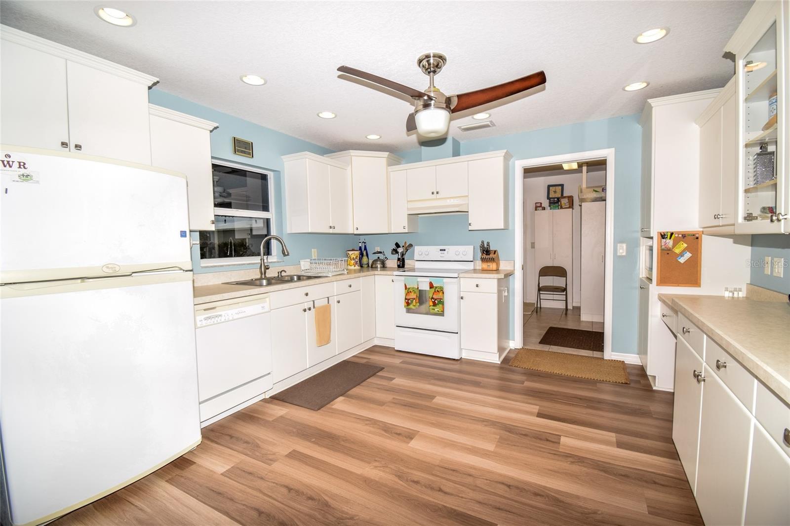 NOT IN SUBDIVISION - Residential Lease