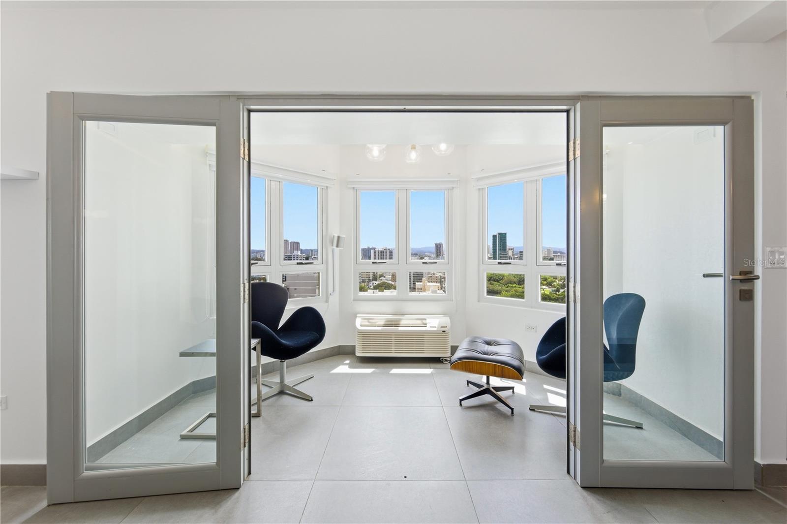 GALLERY PLAZA - Residential