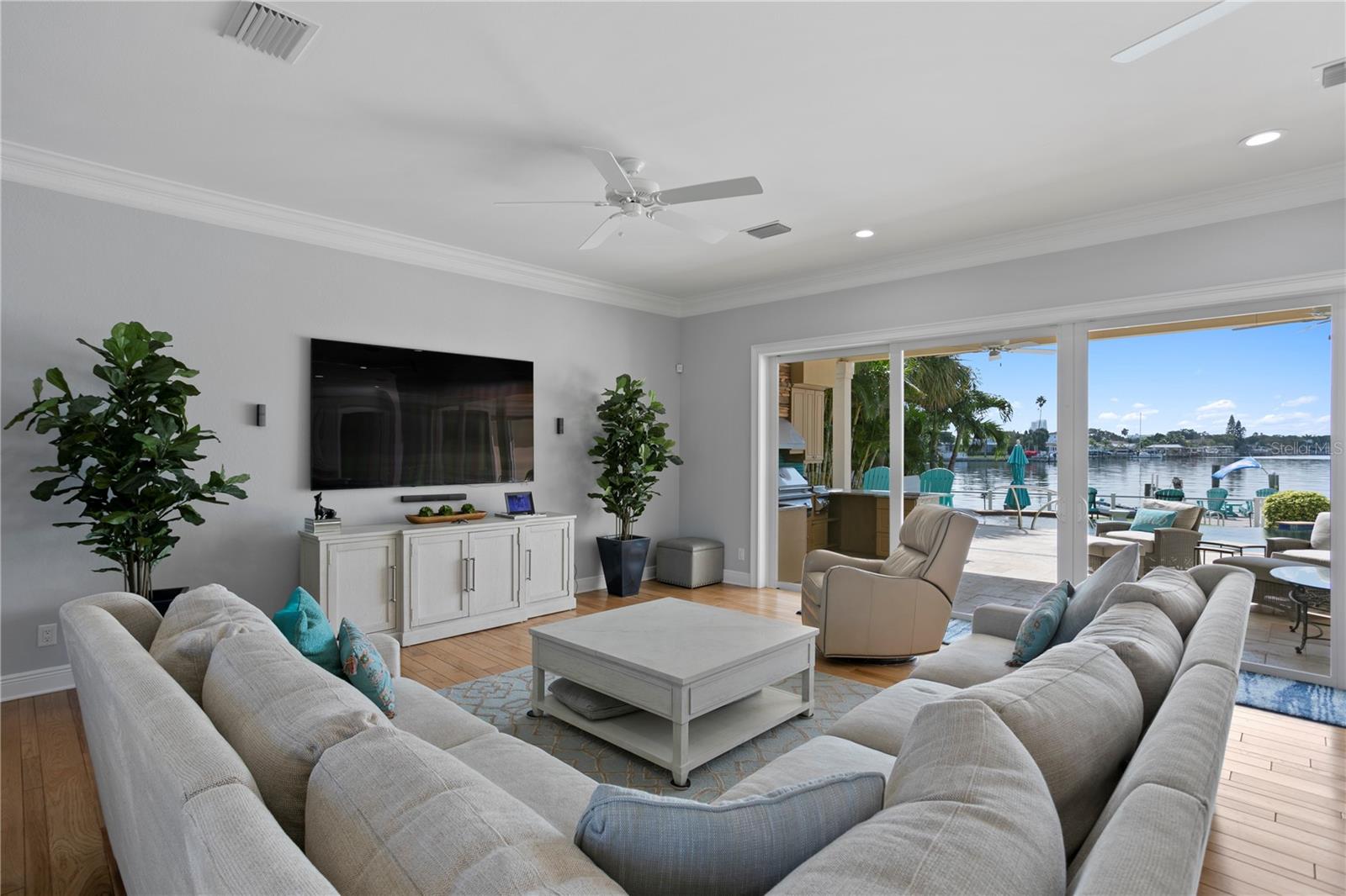 ISLAND ESTATES OF CLEARWATER UNIT 6-A - Residential