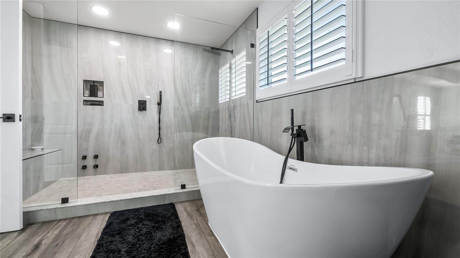 WESTWOOD - Residential