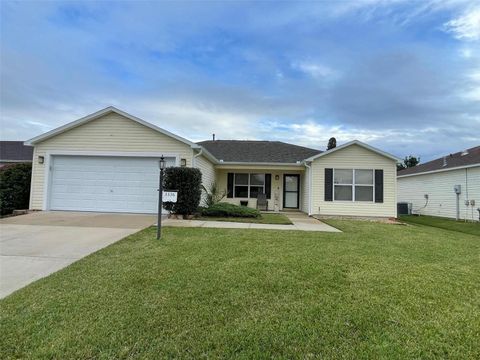 Photo of 3336 Richmond Drive, The Villages, FL 32162 (MLS # O6383419)