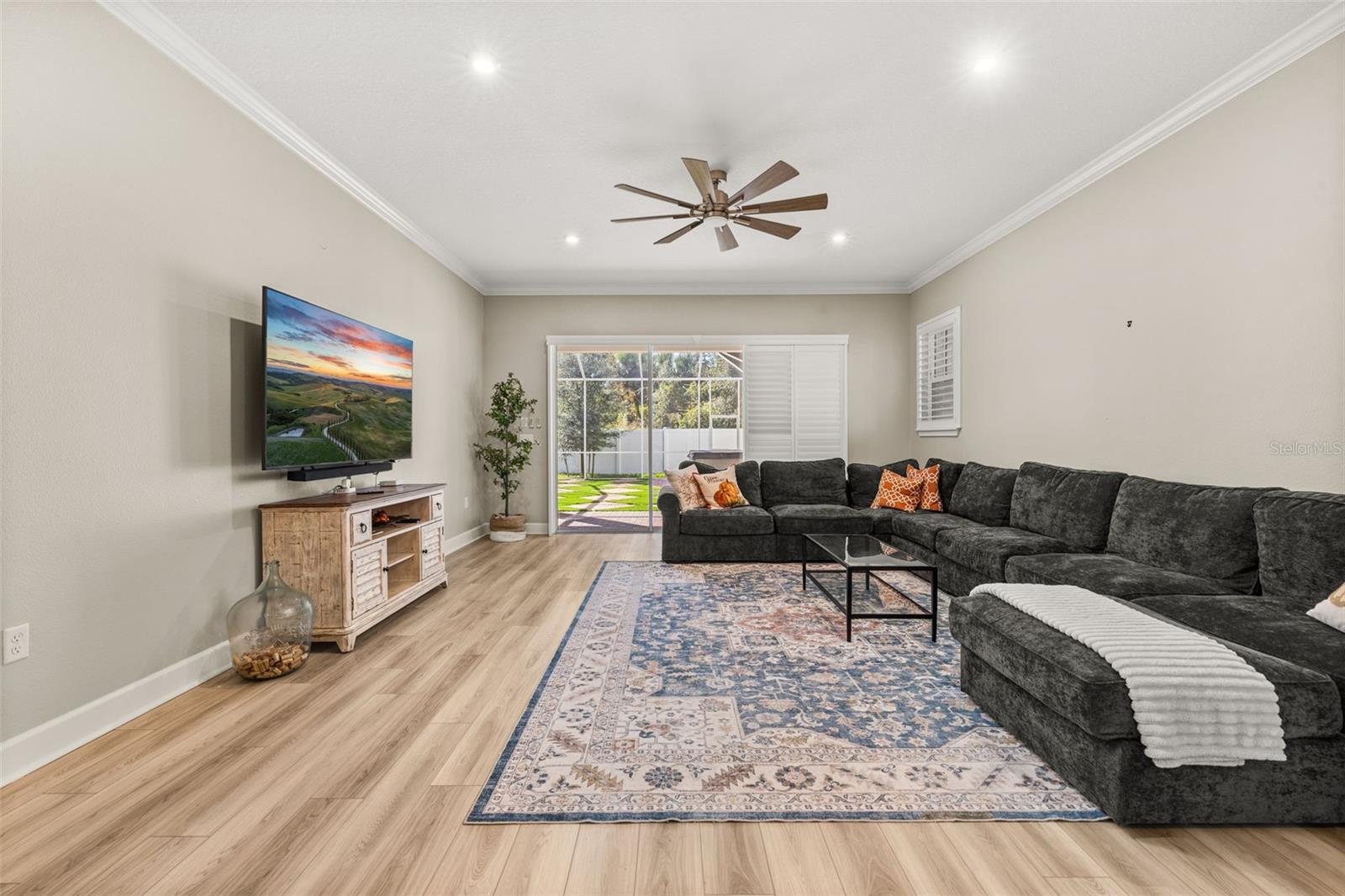 CELEBRATION ISLAND VILLAGE PH 1B - Residential