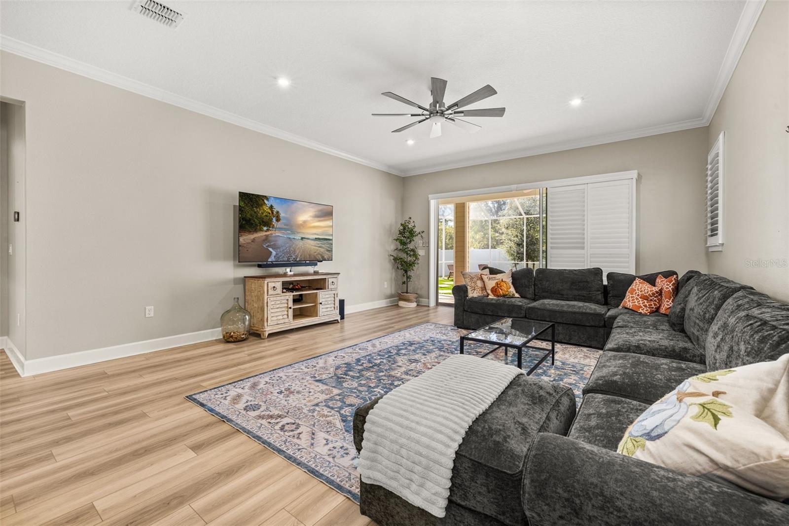 CELEBRATION ISLAND VILLAGE PH 1B - Residential