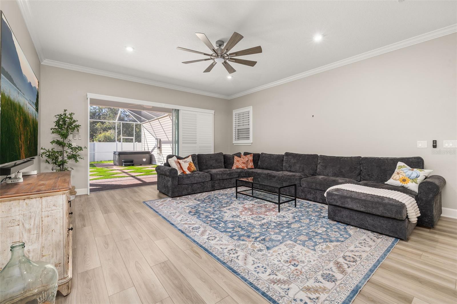 CELEBRATION ISLAND VILLAGE PH 1B - Residential