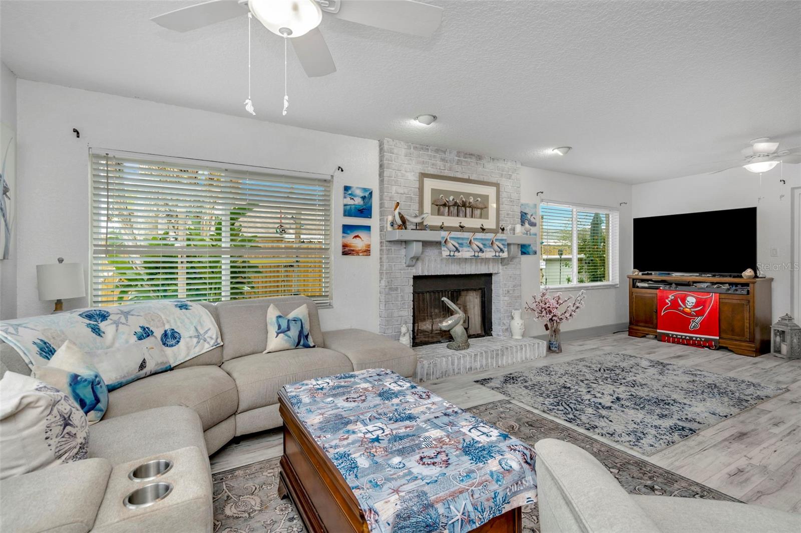 SEVEN SPGS HOMES - Residential