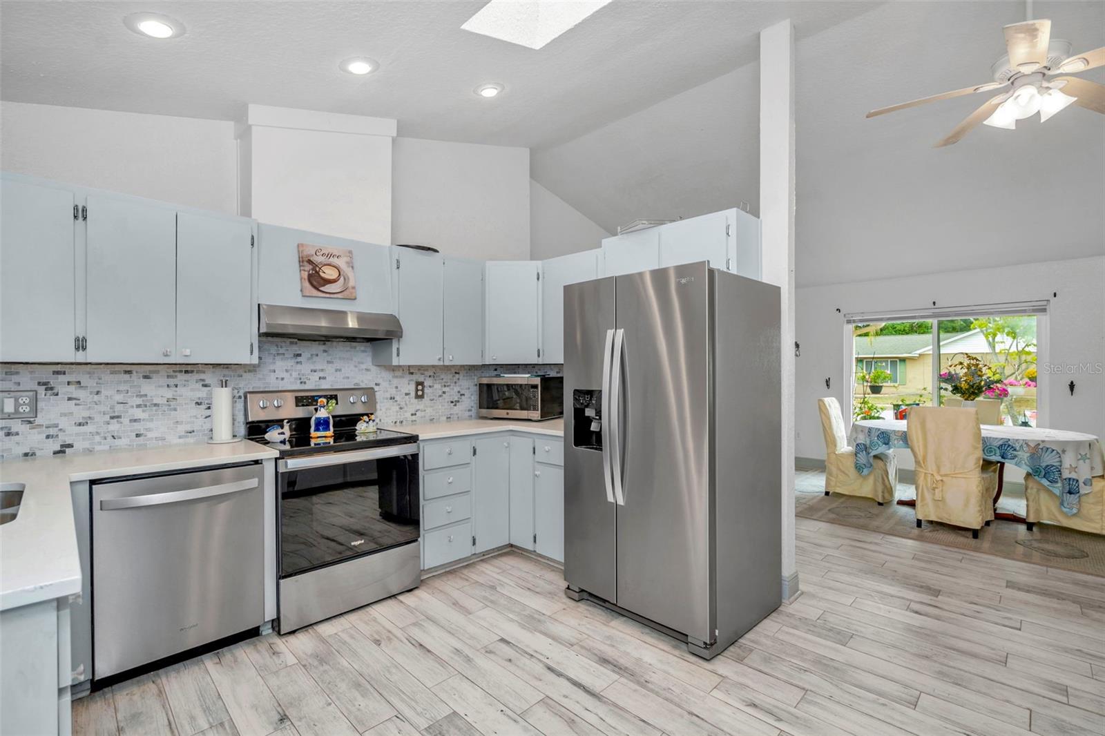 SEVEN SPGS HOMES - Residential