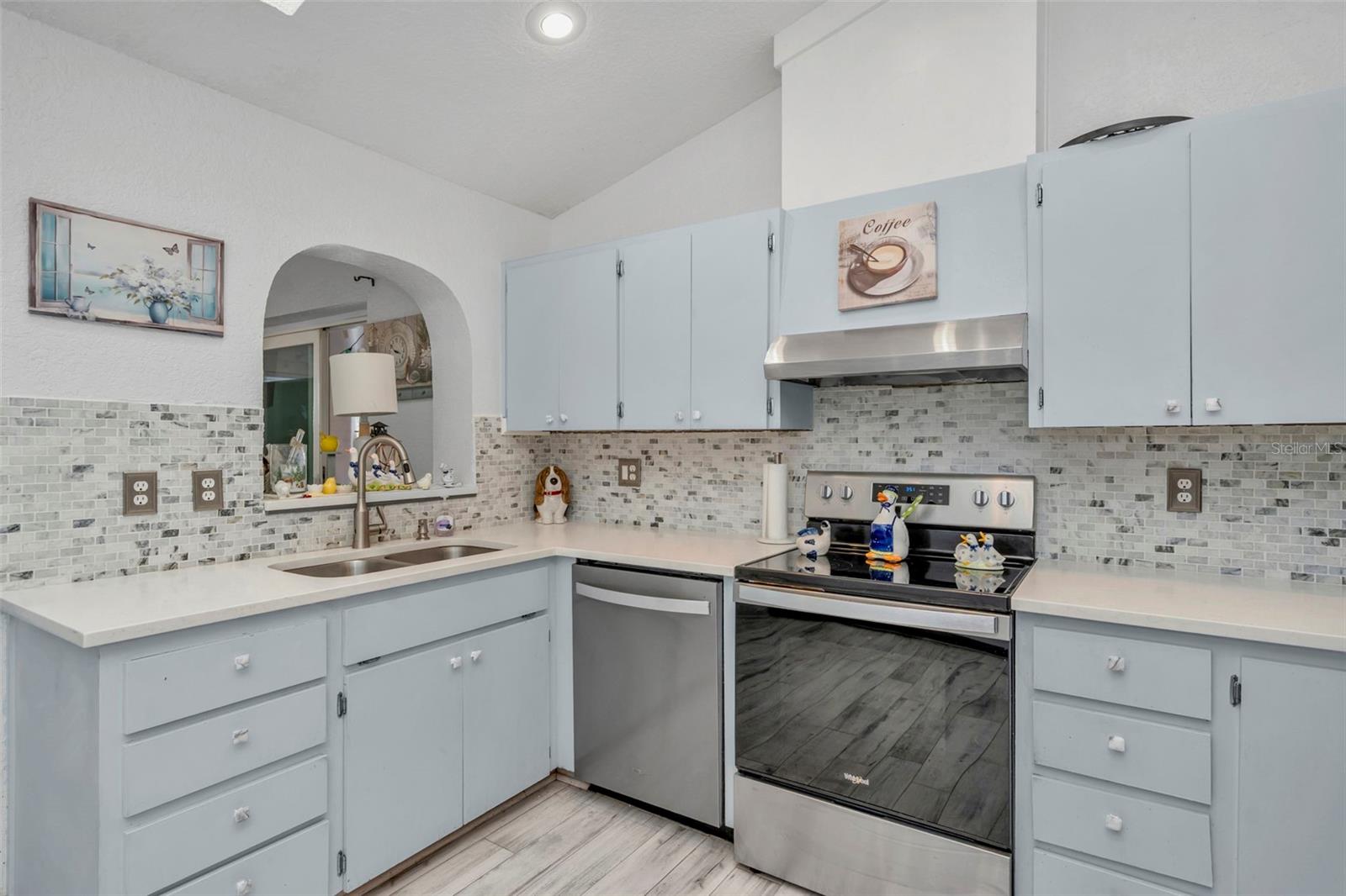 SEVEN SPGS HOMES - Residential