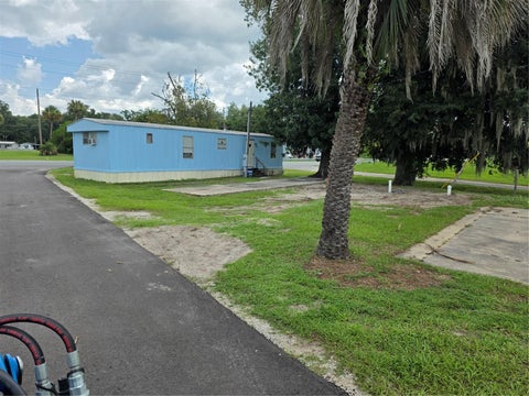 Tiny photo for 10446 County Road 44, Leesburg, FL 34788 (MLS # O6384624)