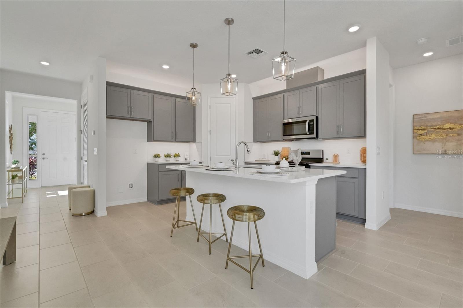 CREEKSIDE RUN - Residential