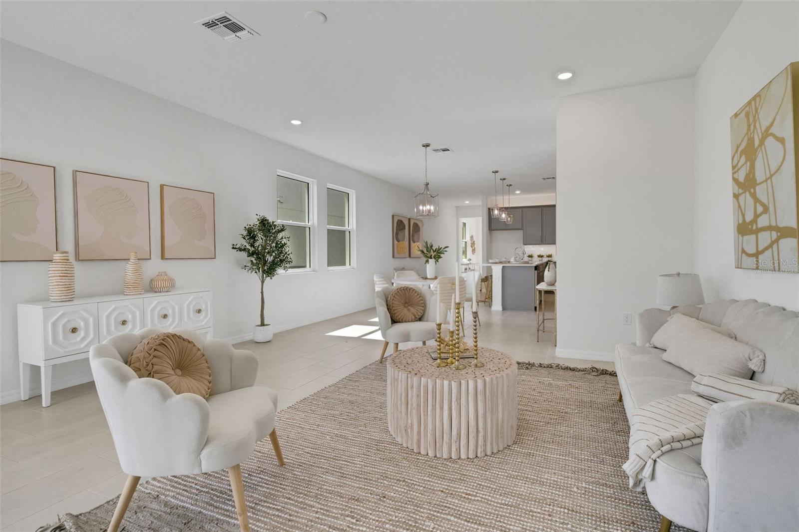 CREEKSIDE RUN - Residential