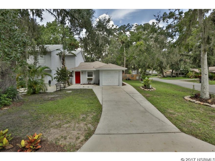 Gorgeous 1 level end unit townhome on a beautifully landscaped corner property. Freshly painted. Laminate foyer with detailed wood trim & lighted niche. Tiled kitchen includes complete appliance package & breakfast bar. Dining area & living room have vaulted ceiling, skylight, half bathroom, sliding door to privacy fenced back yard. Split bedroom floor plan. Full bathroom with extensive tile work divides master & 2nd bedroom. Concrete side walkway leads to large back yard. Side entry fence off cul-de-sac opens for storage of trailers or boat in backyard. Attached garage includes washer & dryer. Perfect for storage, motorcycles or sub-compact car. Lovely Sugar Forest community. No HOA. Lot shape irregular - size approximate. Shed available for separate purchase. Attached garage (9'4'' wide X 19' deep) including area with washer, dryer & water heater. Usable space is 9'4''wide X 16' deep ;Water: City