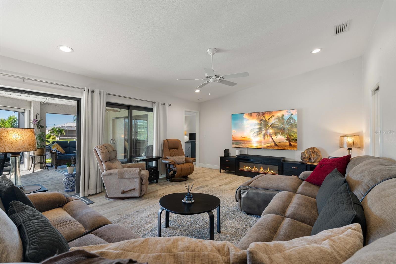 341 DELIDO COURT, PUNTA GORDA, FL, 33950 2 341 DELIDO COURT