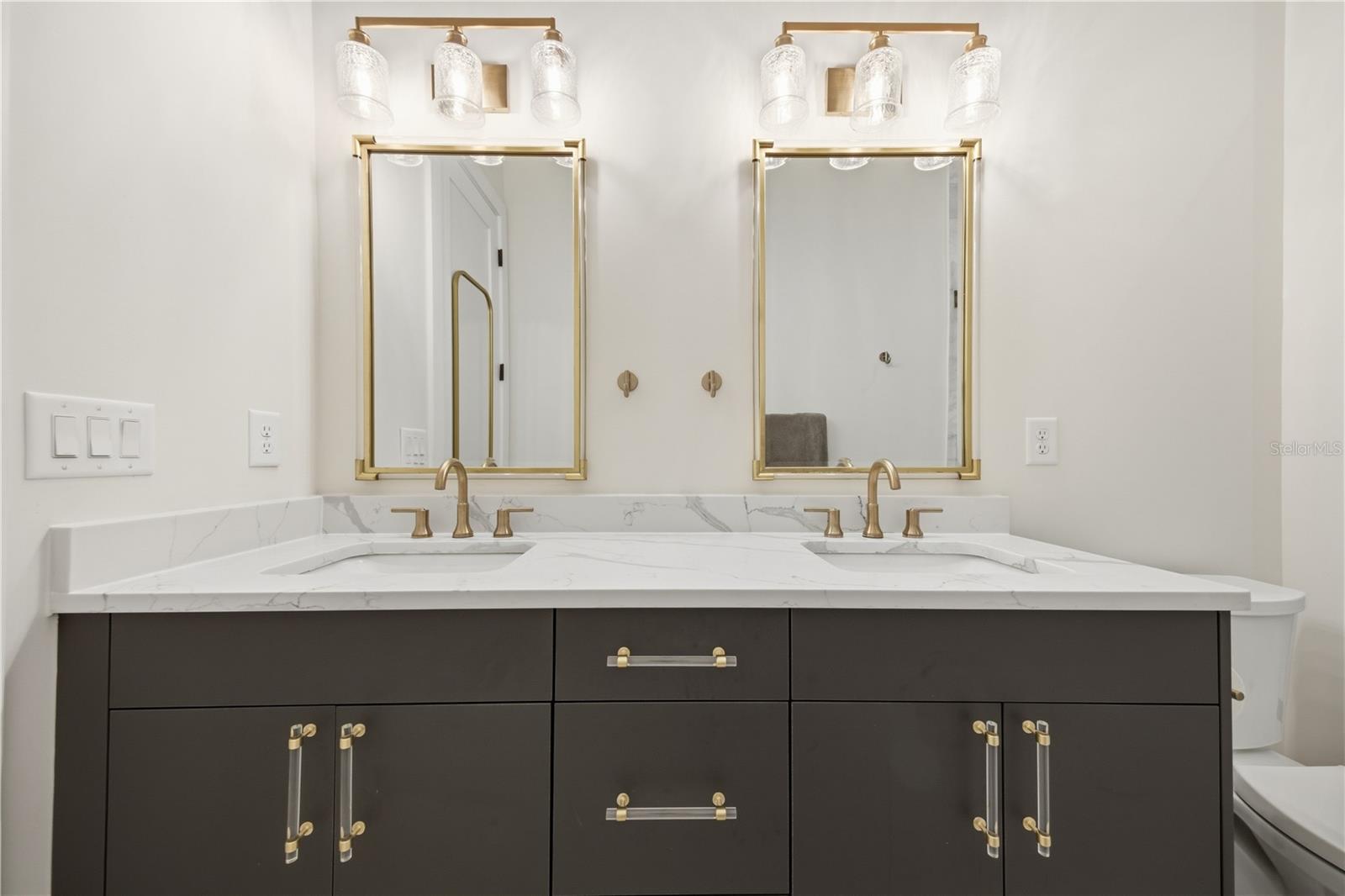 VIRGINIA PARK - Residential