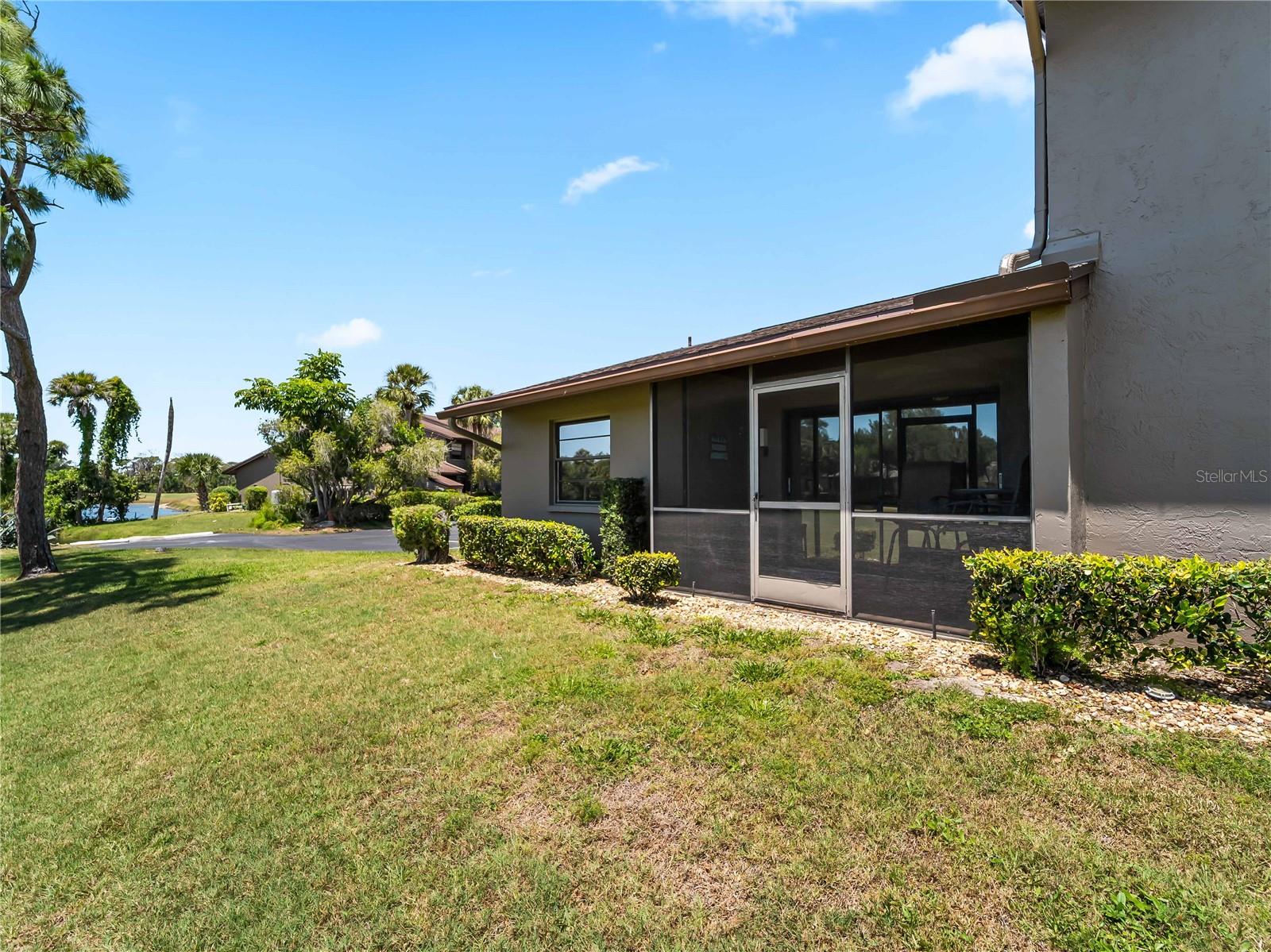 PAR FOUR - Residential