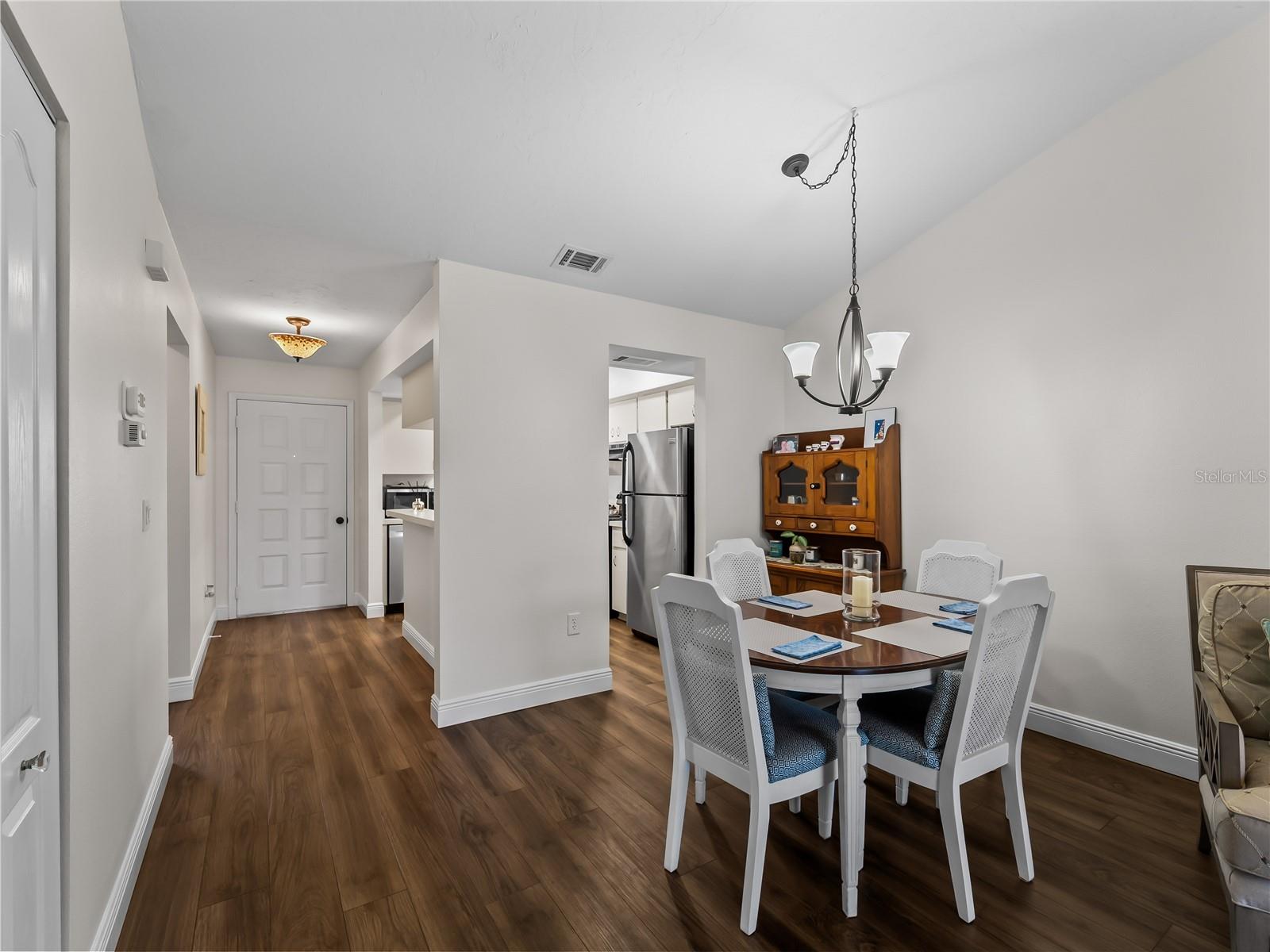 PAR FOUR - Residential