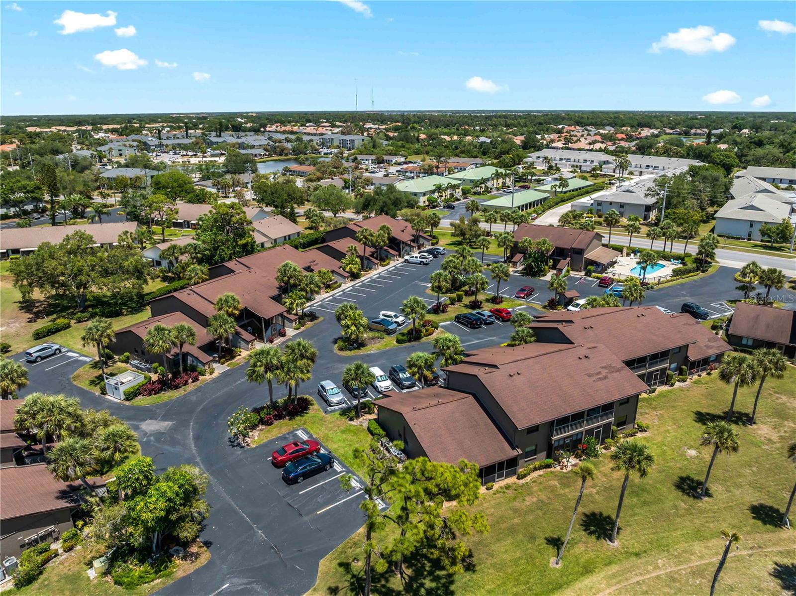 PAR FOUR - Residential