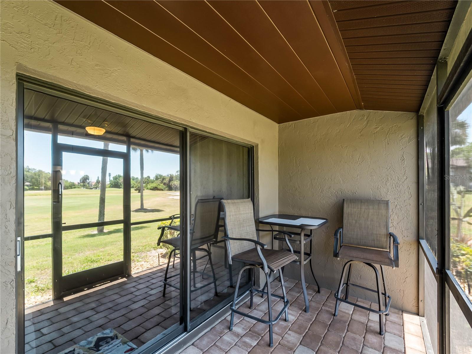 PAR FOUR - Residential