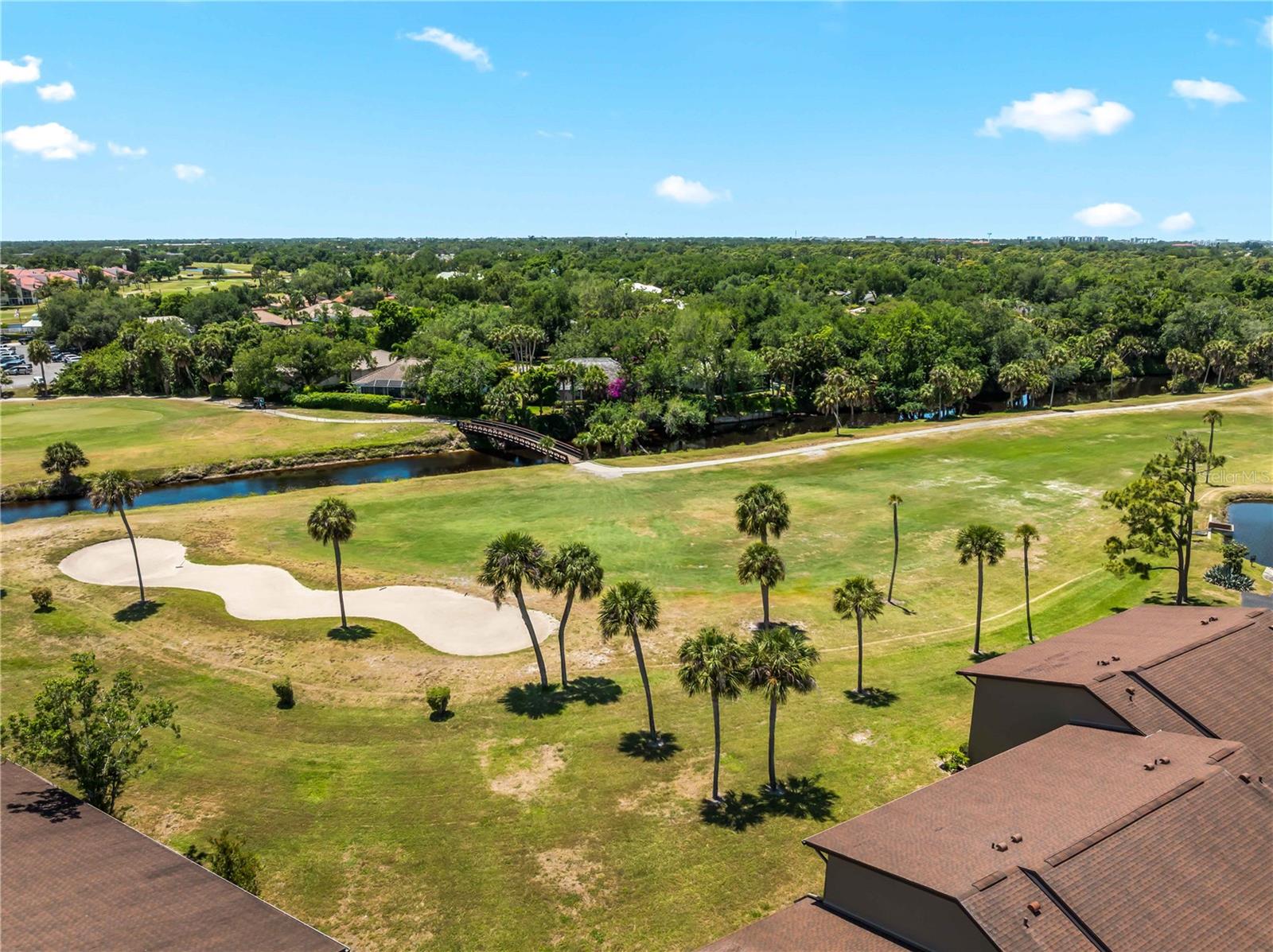 PAR FOUR - Residential