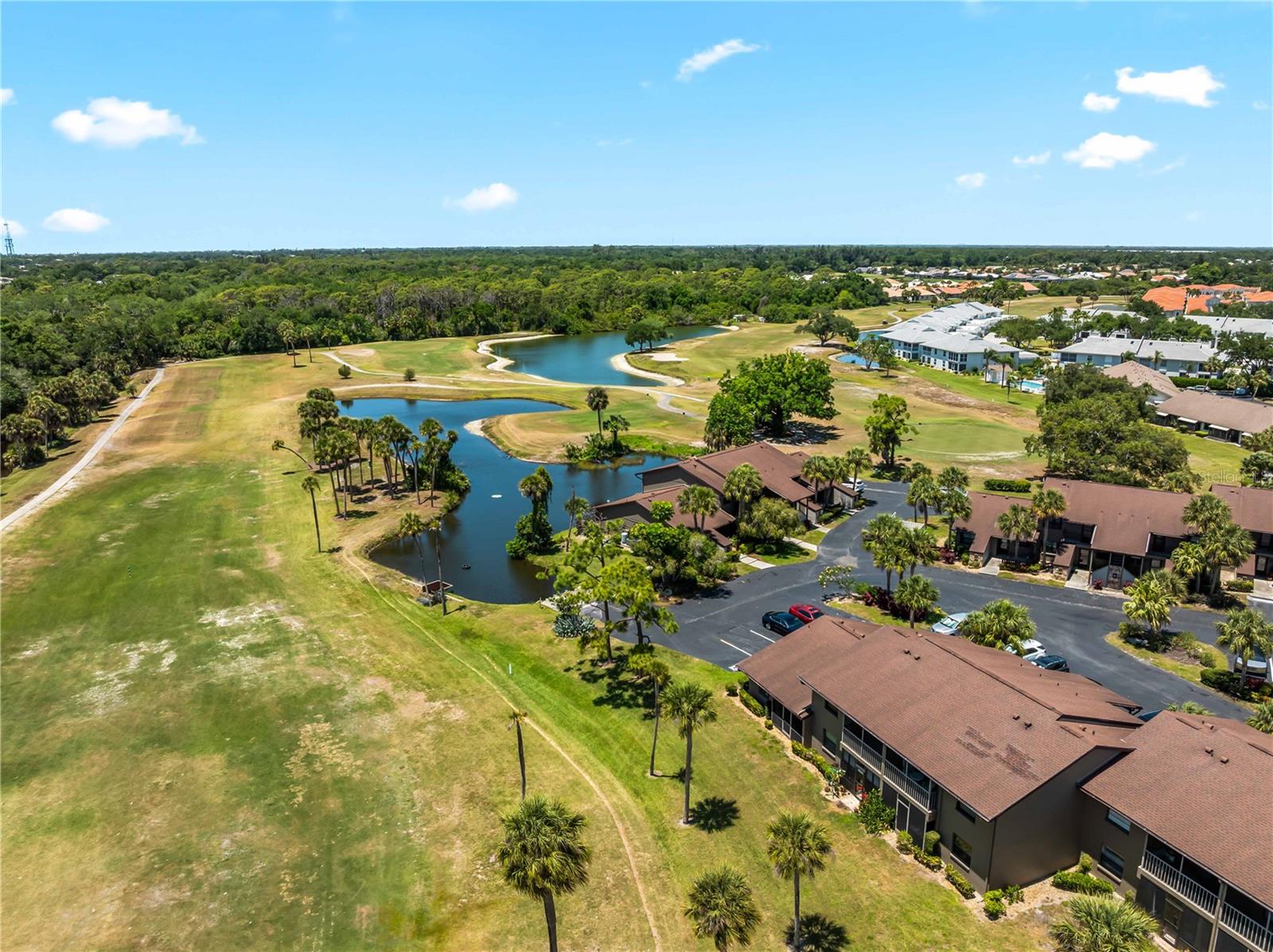 PAR FOUR - Residential