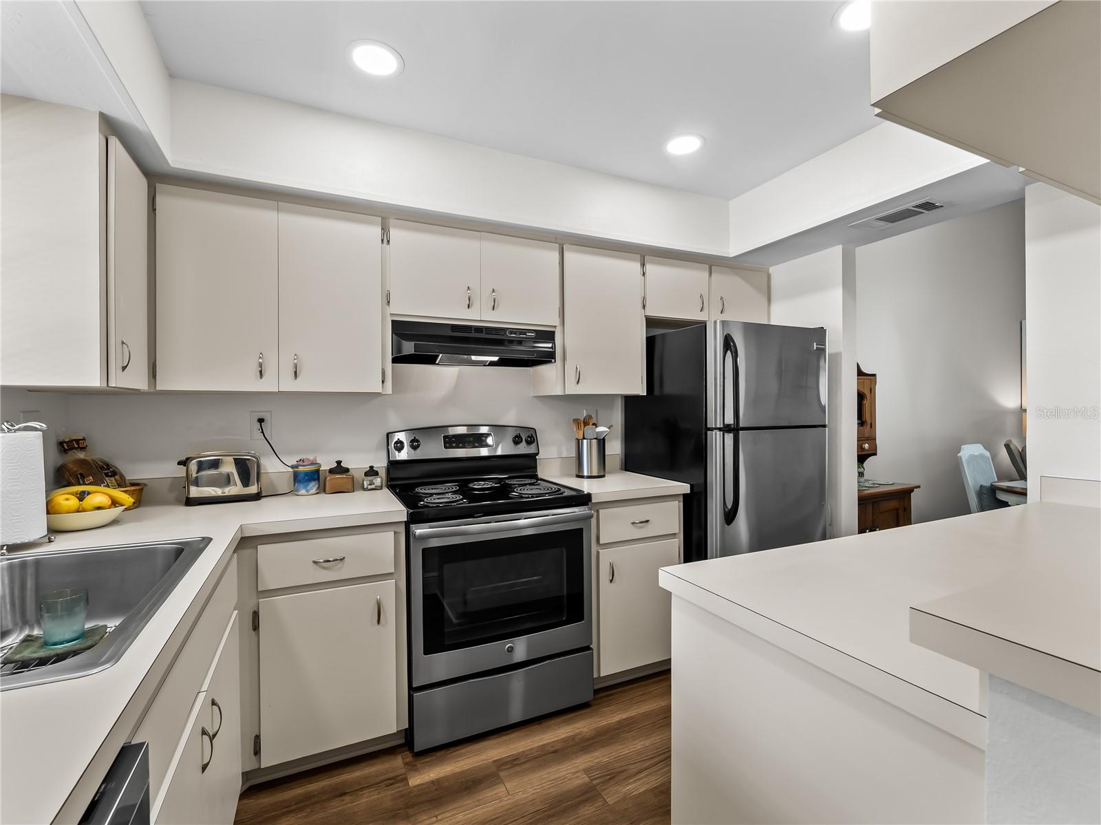 PAR FOUR - Residential