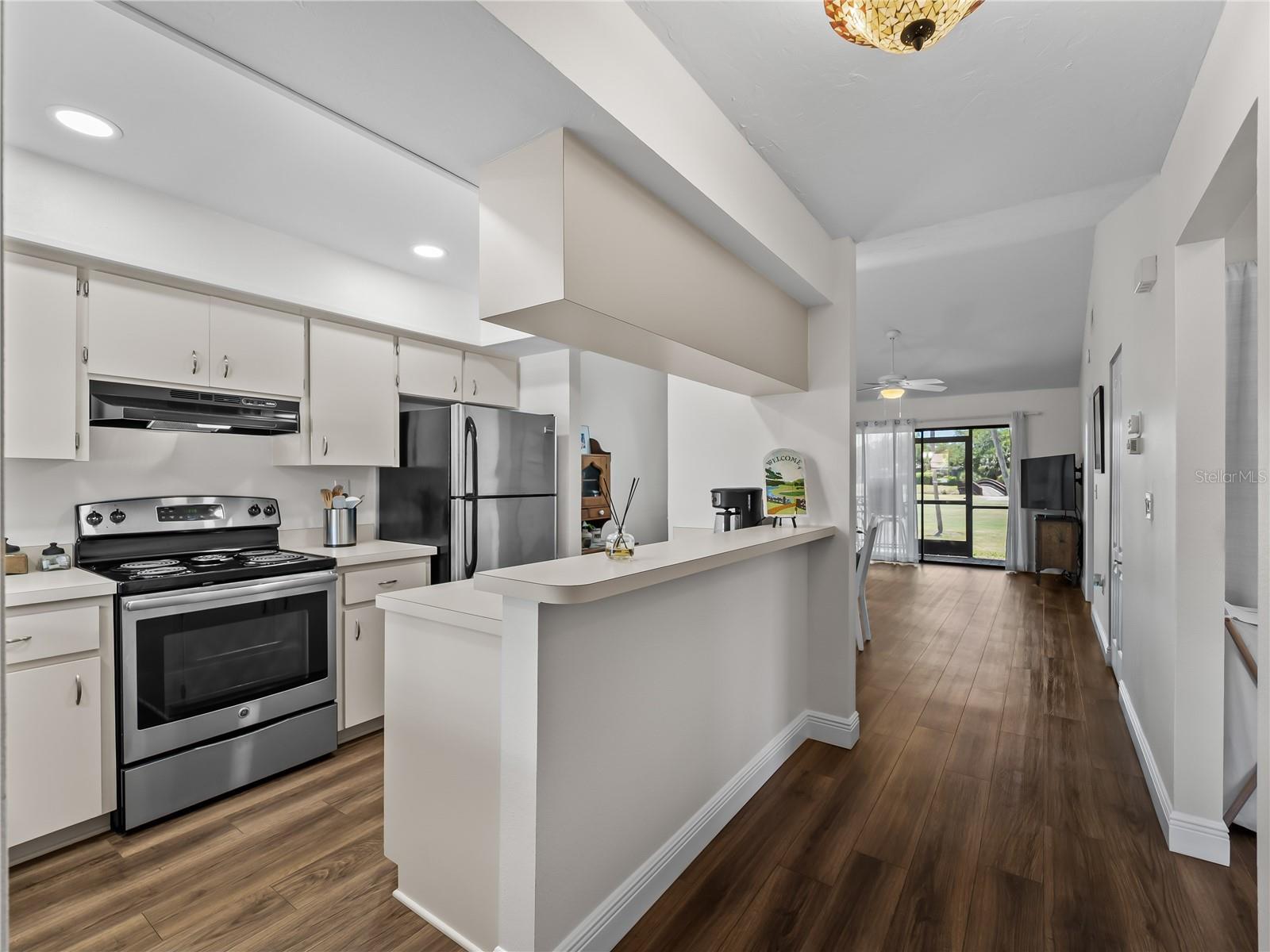 PAR FOUR - Residential