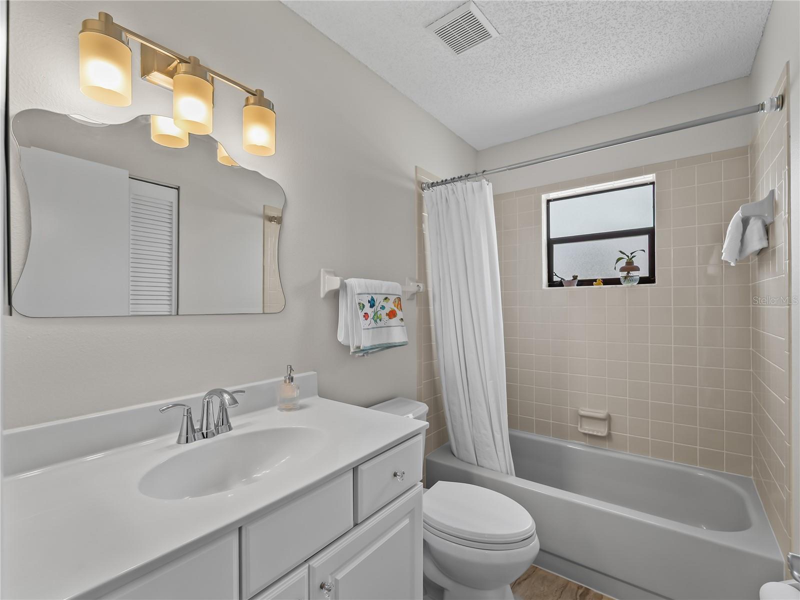 PAR FOUR - Residential