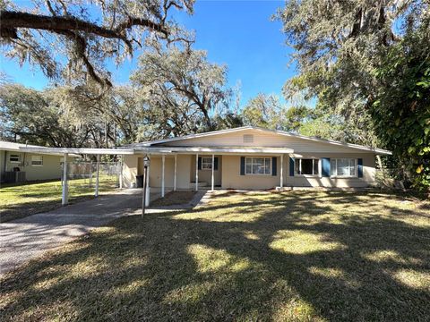 Photo of 310 Longwood Drive, Brooksville, FL 34601 (MLS # TB8529476)