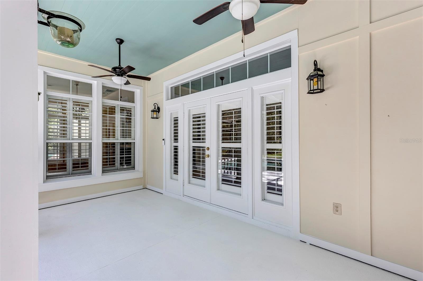 ELYSIUM CLUB - Residential