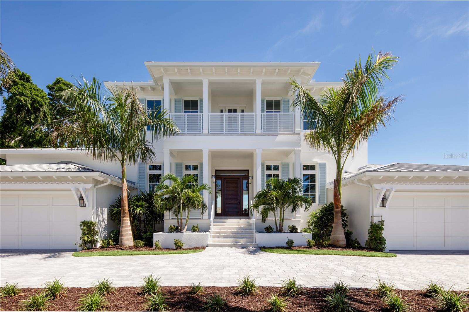 118 N WARBLER LANE
