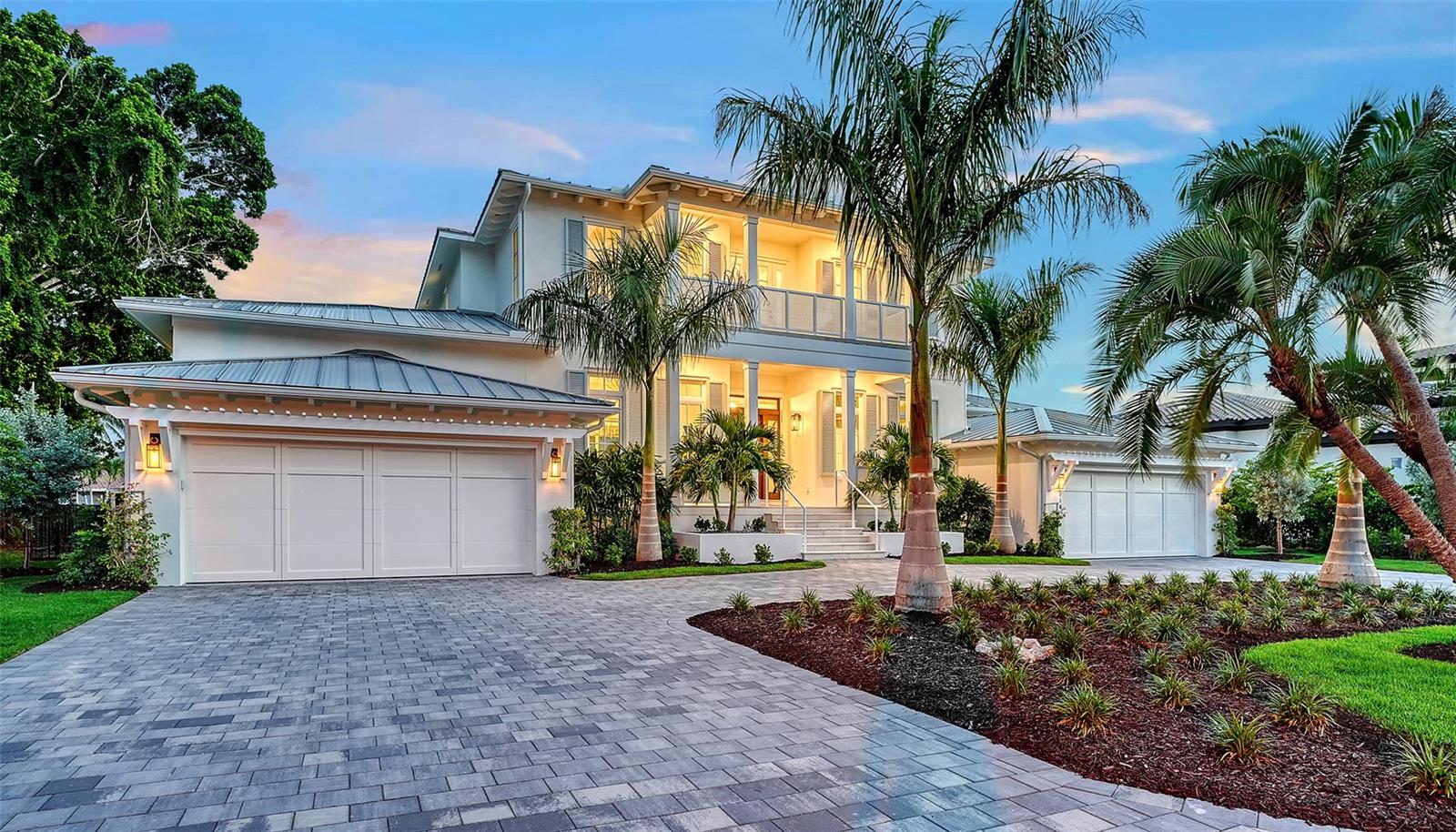 118 N WARBLER LANE