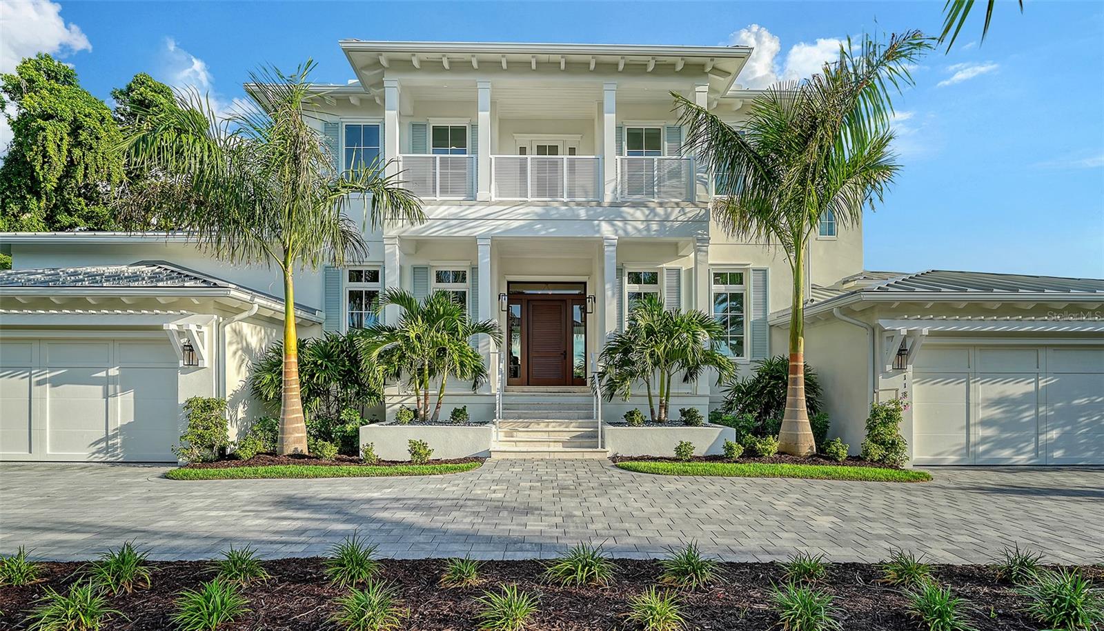 118 N WARBLER LANE