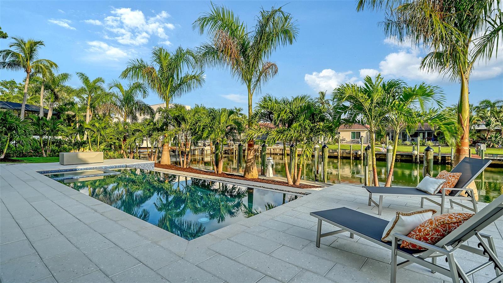 BIRD KEY SUB - Residential