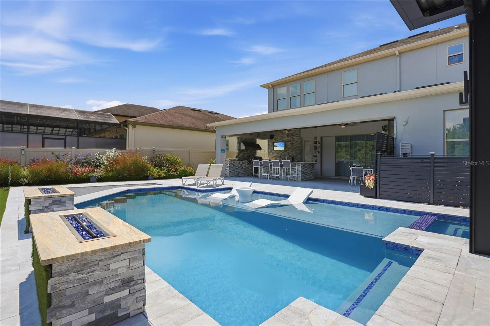 14384 SUNBRIDGE CIRCLE