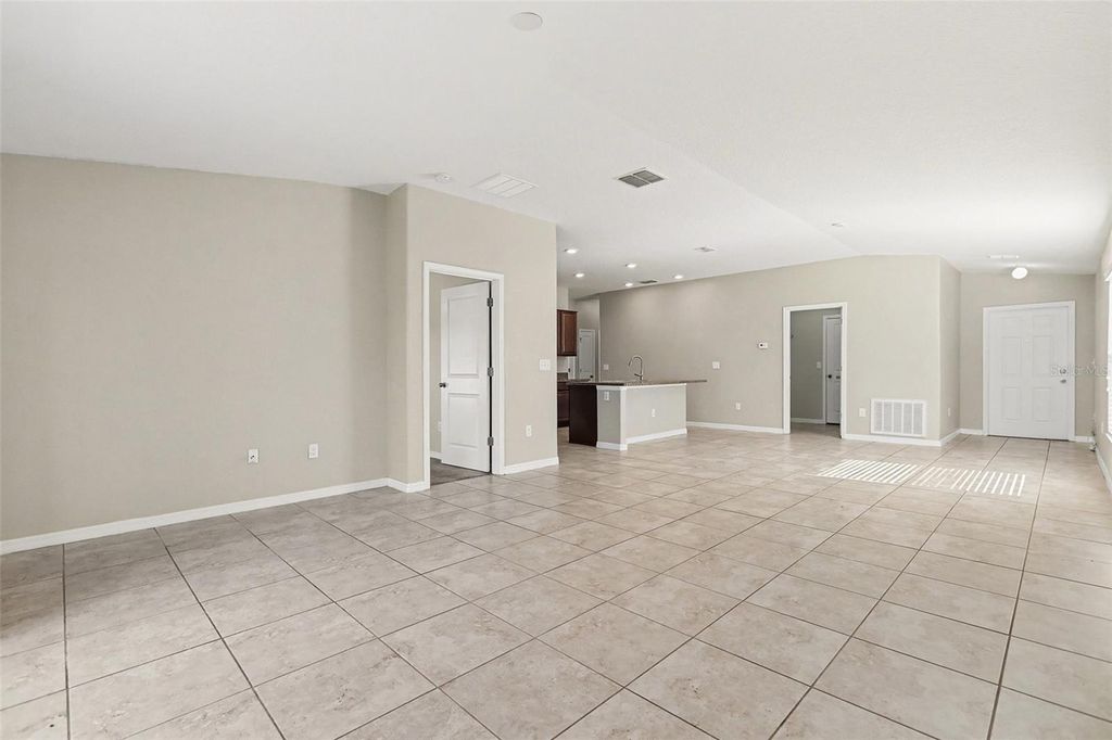 Photo of 10305 Boggy Moss Drive, Riverview, FL 33578 (MLS # O6372493)